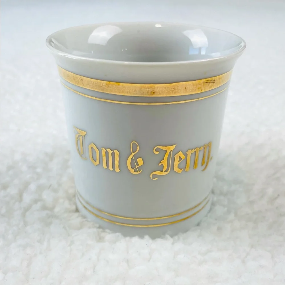 (VTG) TOM & JERRY • Set of 4 White and Gold Tea Cups